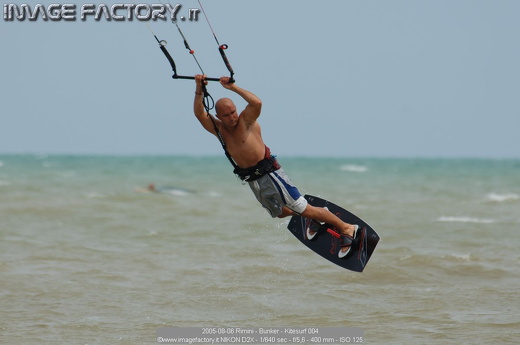 2005-08-06 Rimini - Bunker - Kitesurf 004